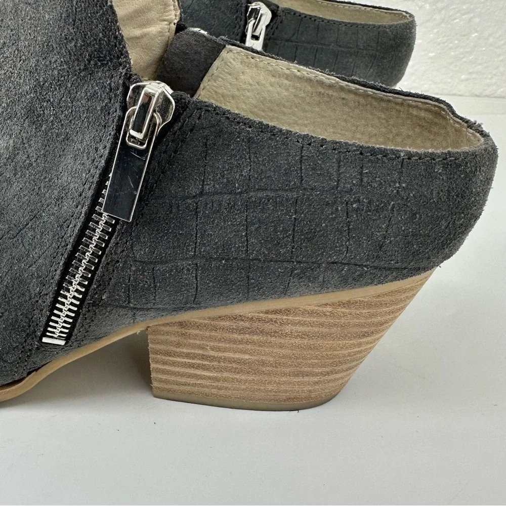 Dolce Vita Gray Suede Croc Almond Toe Closed Toe Heeled Mule Slide Bootie